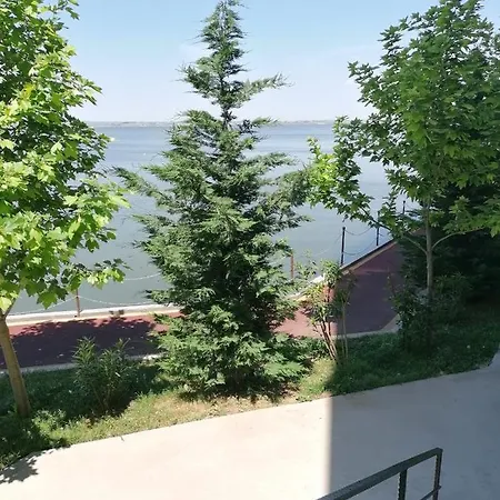 By The Appartamento Mamaia